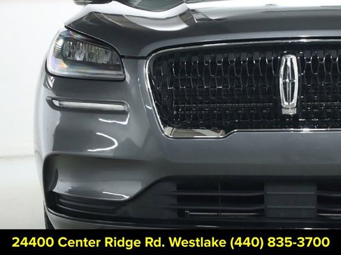 Used 2022 Lincoln Corsair AWD w/ Equipment Group 101A image 7