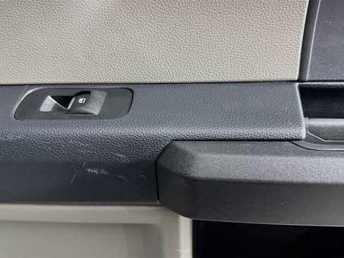 Used 2022 Ford F350 XL w/ Power Equipment Group image 28