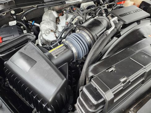 Used 2025 Chevrolet Silverado 2500 LT w/ Trail Boss Package image 21