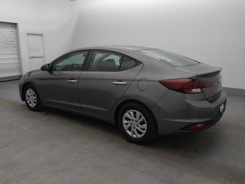 Used 2020 Hyundai Elantra SE w/ Cargo Package (C1) FWD image 3