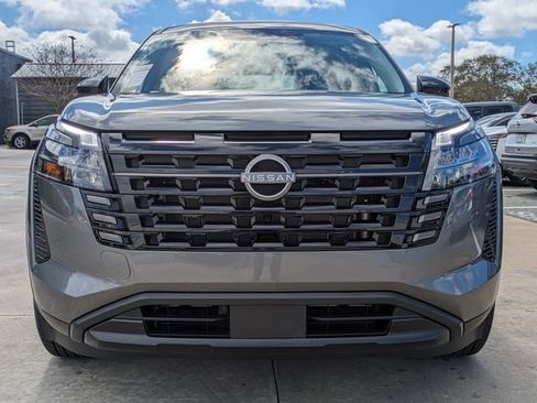 New 2026 Nissan Pathfinder S image 3