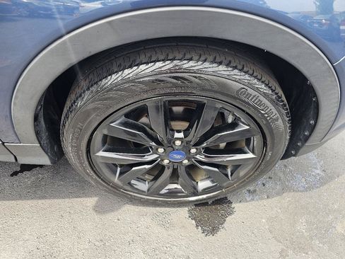 Used 2018 Ford Escape SE w/ SE Sport Appearance Package FWD image 14