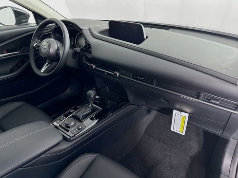 New 2025 MAZDA CX-30 AWD 2.5 S w/ Select Sport Pkg image 34