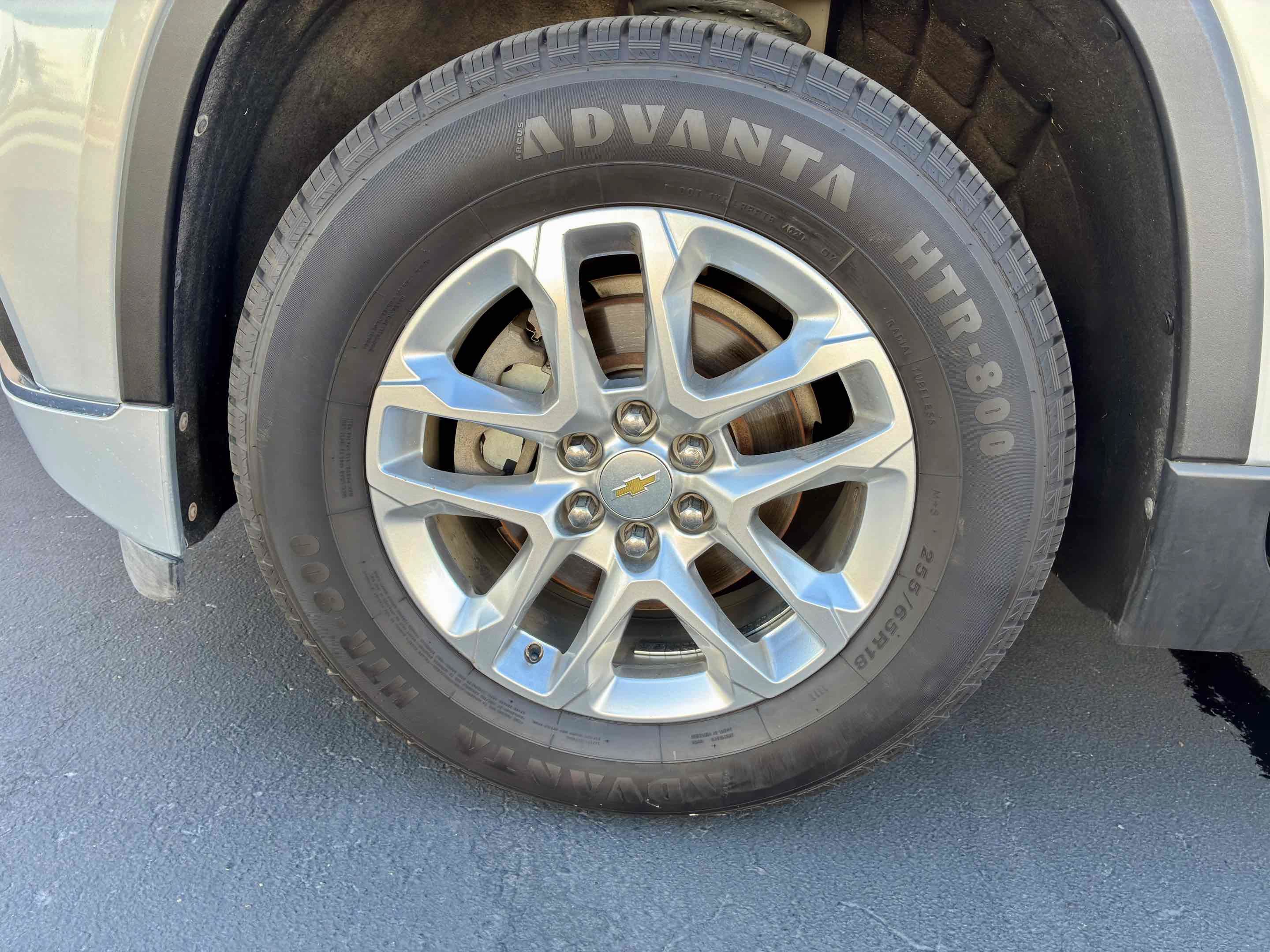 Used 2019 Chevrolet Traverse LS FWD image 11