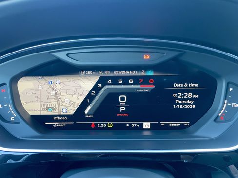 Used 2025 Audi S8 image 24