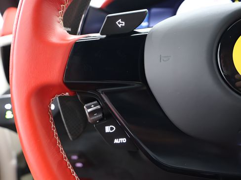Used 2023 Ferrari Roma RWD image 23