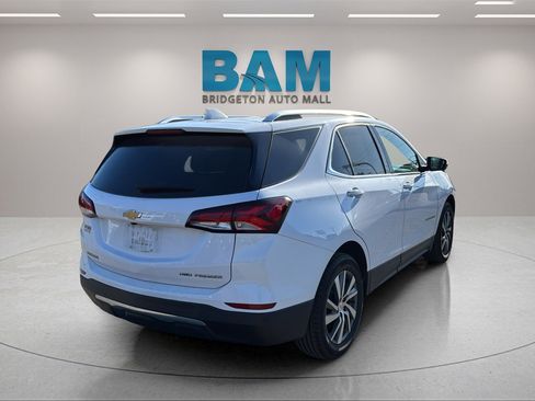 Used 2023 Chevrolet Equinox Premier image 7