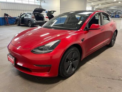 Used 2023 Tesla Model 3 Standard Range RWD image 7