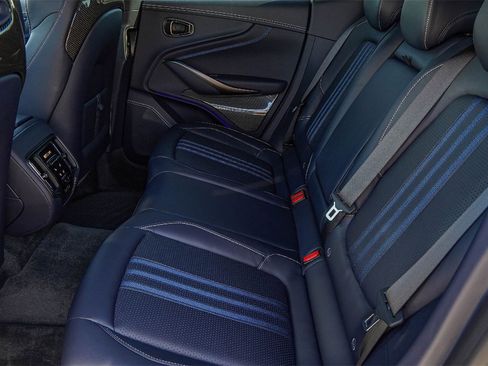 New 2026 Aston Martin DBX 707 image 34