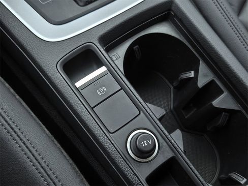 Used 2023 Audi Q3 2.0T Premium image 20