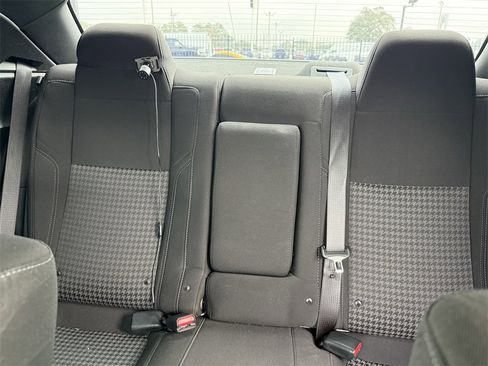 Used 2023 Dodge Challenger SXT image 23