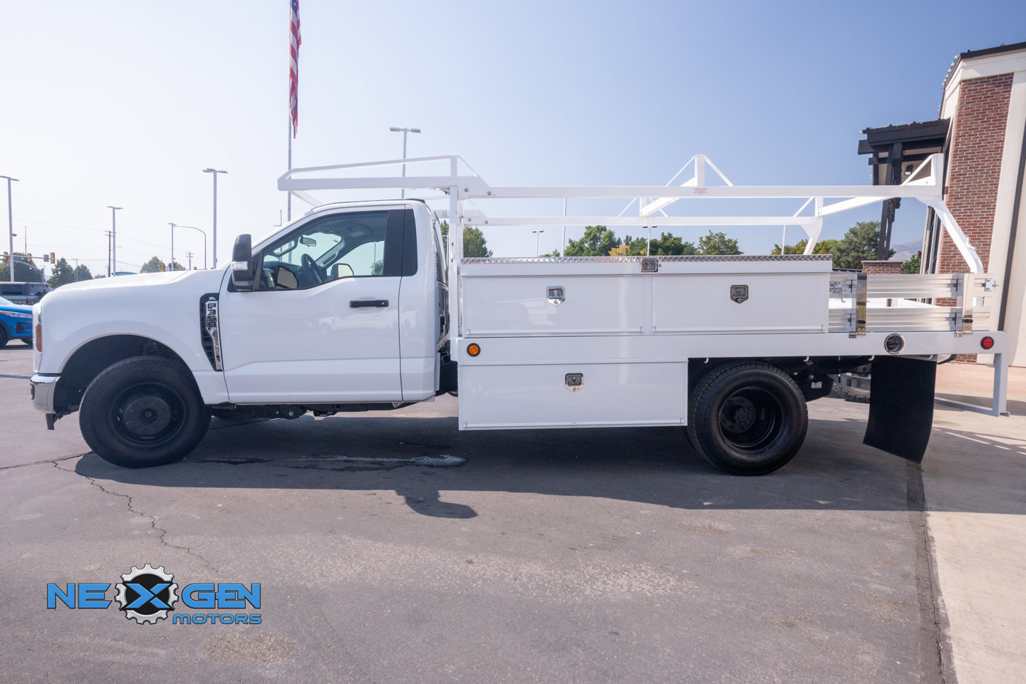 Used 2024 Ford F350 XL w/ XL Chrome Package RWD image 5
