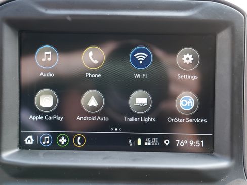 Used 2019 Chevrolet Silverado 1500 Custom Trail Boss AWD/4WD image 19