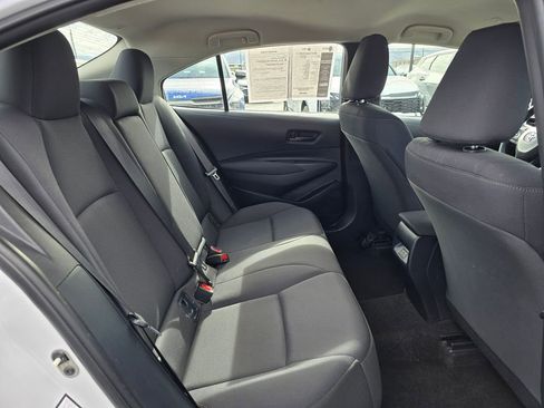 Used 2024 Toyota Corolla LE image 12