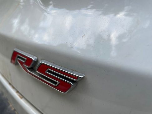 Used 2025 Chevrolet Trax RS w/ Sunroof Package FWD image 6