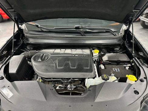 Used 2022 Jeep Cherokee Latitude Lux w/ Sun & Sound Group image 31