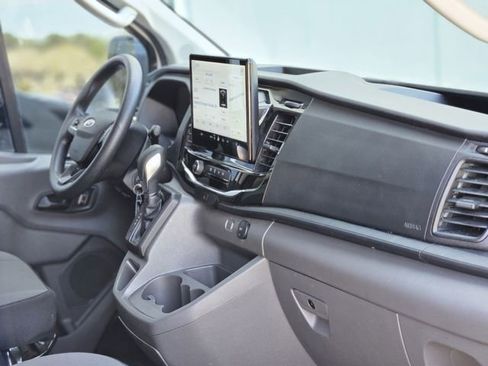 Used 2024 Ford Transit 350 XLT image 13