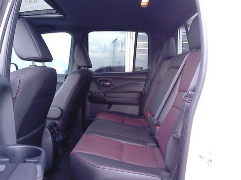 Used 2023 Honda Ridgeline Black Edition image 7
