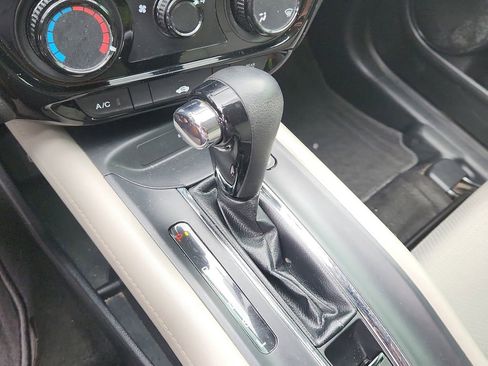 Used 2020 Honda HR-V LX image 23