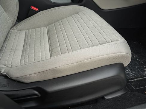 Used 2026 Honda HR-V LX image 32