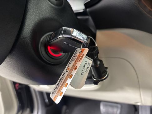 Used 2025 Kia Soul LX w/ LX Technology Package FWD image 15