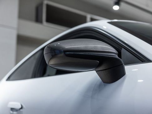 Used 2024 Porsche 911 Carrera T image 12