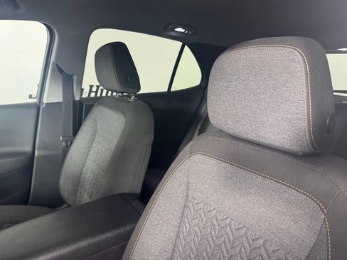 Used 2024 Chevrolet Equinox LT FWD image 12