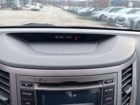 Used 2013 Subaru Outback 2.5i image 21