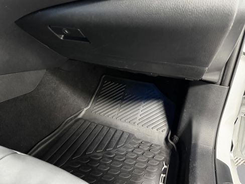 Used 2020 Toyota Camry XSE image 36