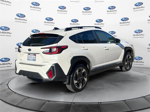 Used 2025 Subaru Crosstrek 2.5i Limited w/ Crosstrek Mirror Package image 4