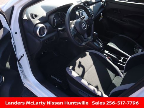 Used 2025 Nissan Versa S w/ Trunk Package image 17