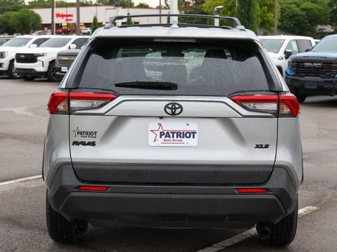 Used 2025 Toyota RAV4 XLE FWD image 4