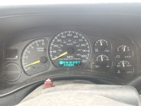 Used 2001 Chevrolet Silverado 1500 LS w/ Off-Road Chassis Pkg image 24