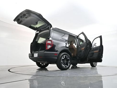Used 2024 Ford Bronco Sport Outer Banks w/ Tech Package AWD/4WD image 40