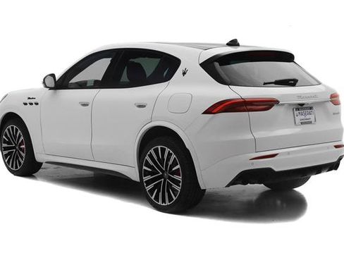 Certified 2023 Maserati Grecale Modena AWD/4WD image 5