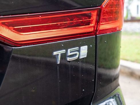 Used 2020 Volvo XC60 T5 Inscription w/ Protection Package Premier FWD image 13