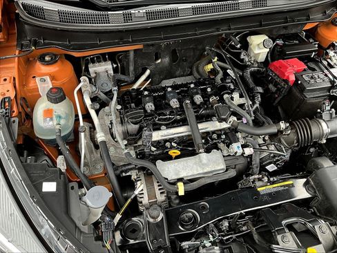Certified 2023 Nissan Kicks SR w/ SR Premium Package FWD image 30