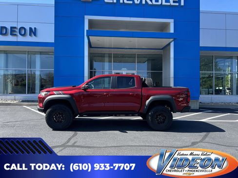Used 2024 Chevrolet Colorado ZR2 w/ ZR2 Bison Edition AWD/4WD image 1