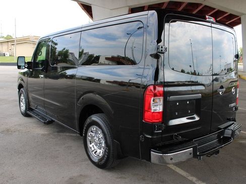 Used 2017 Nissan NV 3500 SL RWD image 8