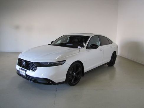 Certified 2023 Honda Accord Sport image 1