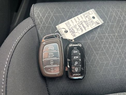 Used 2016 Hyundai Tucson Sport AWD/4WD image 33