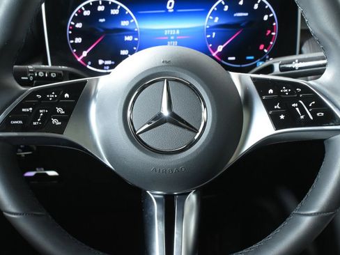 Certified 2026 Mercedes-Benz GLC 300 4MATIC image 18