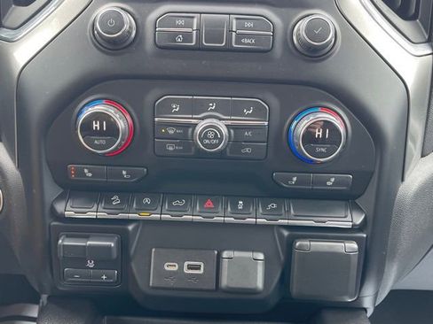 Used 2020 Chevrolet Silverado 1500 RST image 13