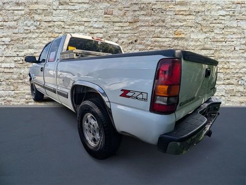 Used 2002 Chevrolet Silverado 1500 LS w/ Off-Road Pkg image 4