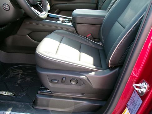 New 2026 Chevrolet Tahoe Premier w/ Sun And Tow Package AWD/4WD image 10