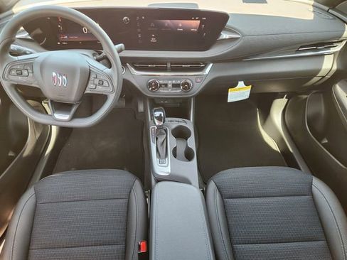 New 2026 Buick Envista Preferred image 2