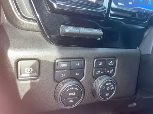 Used 2025 Chevrolet Silverado 2500 ZR2 w/ ZR2 Bison Edition image 20