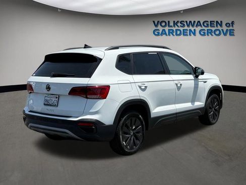 Used 2024 Volkswagen Taos S FWD image 7