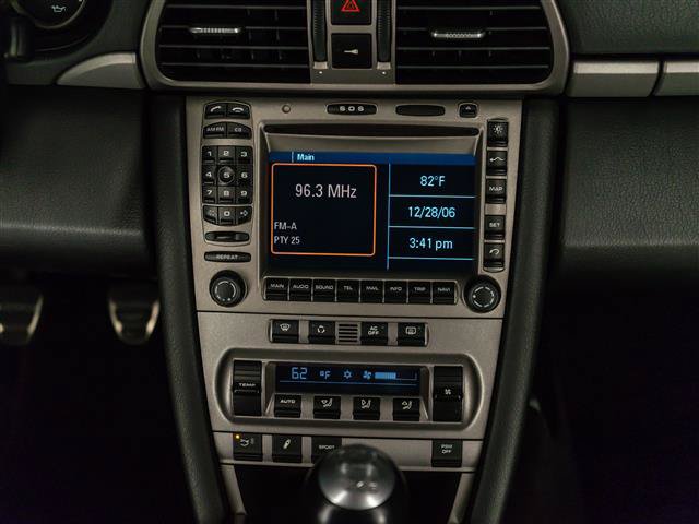 Used 2006 Porsche 911 Carrera 4 AWD/4WD image 29