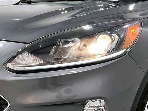 Used 2022 Ford Escape SEL w/ Equipment Group 302A AWD/4WD image 41